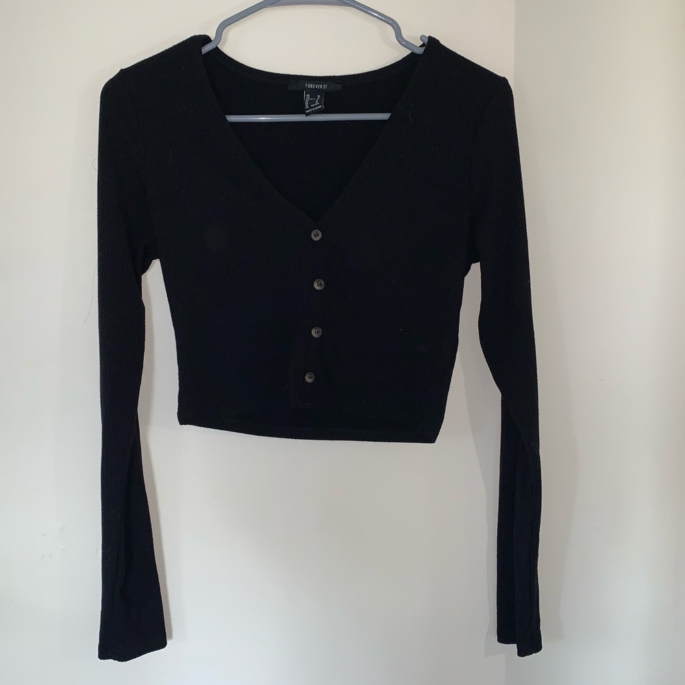 F21 V-Neck Button Down Crop Top